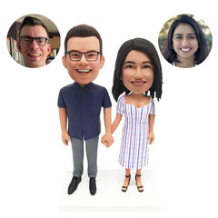 custom made bobble heads figures casual couple holding hands