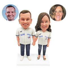 customized bobble heads figures baseball fans couple hand in hand