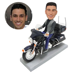 personalized bobble head figure male traveler riding a harley davidson motorcycle