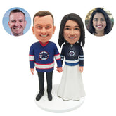 personalised bobbleheads figures hockey fans holding hands