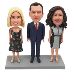 custom bobbleheads figures team family three members