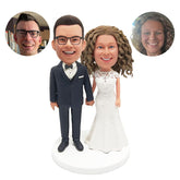 personalised bobble heads figures wedding couple holding hands