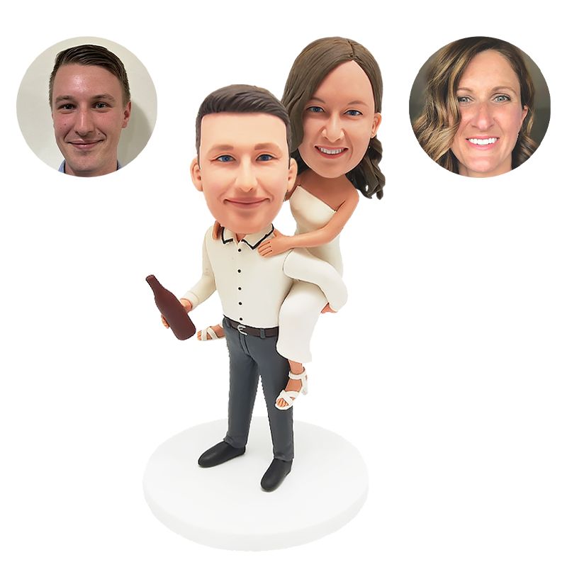 personalized piggyback bobbleheads figures couple man carrying woman on back with a beer