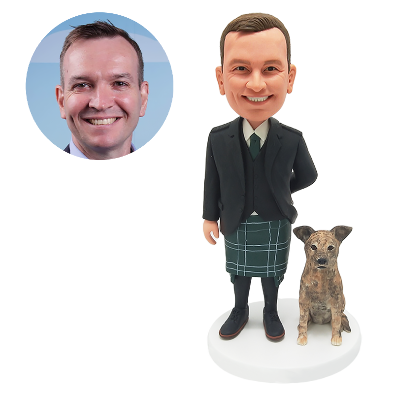 customised bobblehead figure fashion man in kilt with a pet