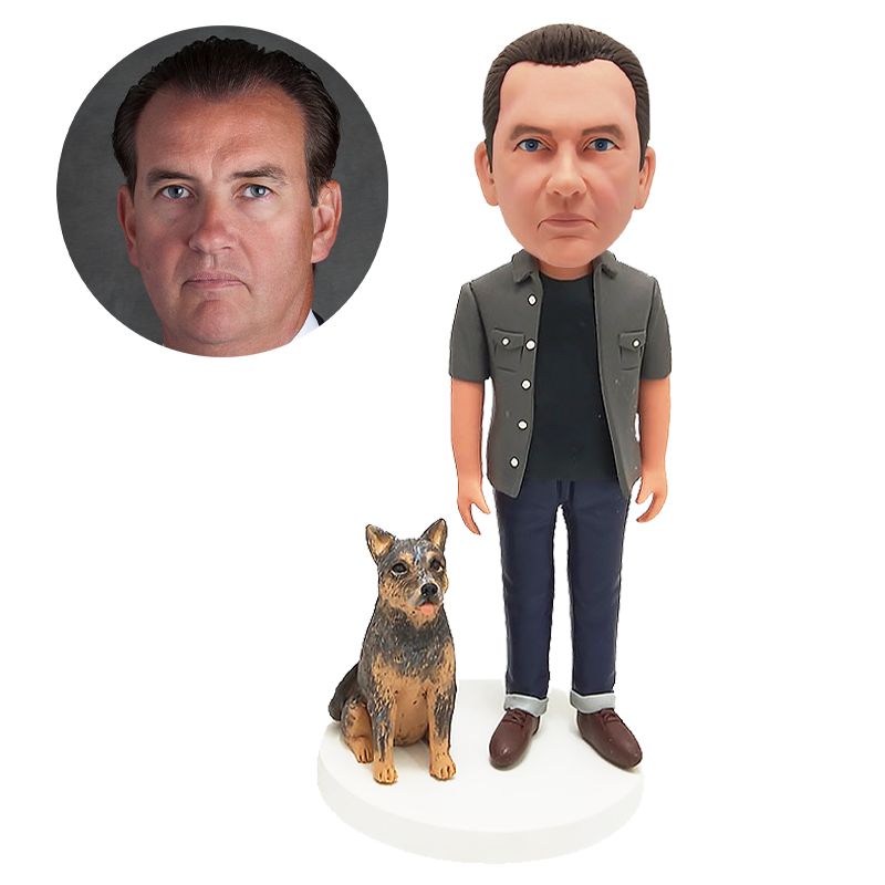 personalized bobble head figure man with a pet